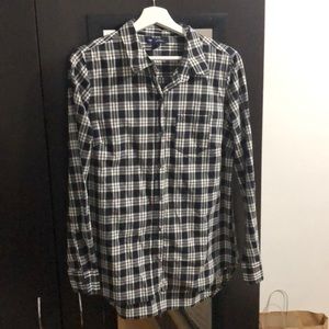 Gap button down shirt - plaid